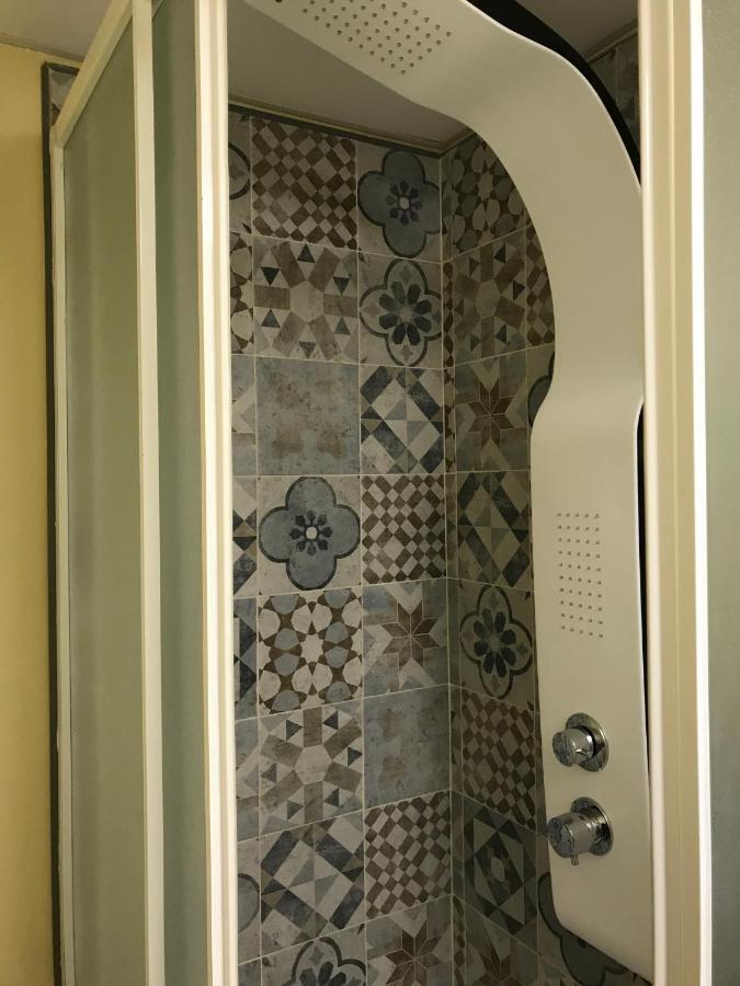 Domus La Foce Hotel Janov Exteriér fotografie